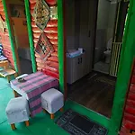 Tuana Garden לינה וארוחת בוקר 3*