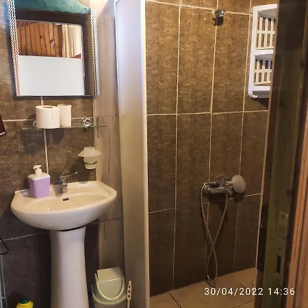 Tuana Garden Bed & Breakfast