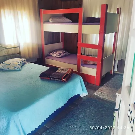 Bed & Breakfast Tuana Garden *