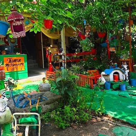 Tuana Garden לינה וארוחת בוקר