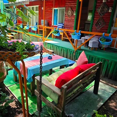 Tuana Garden 3* Side