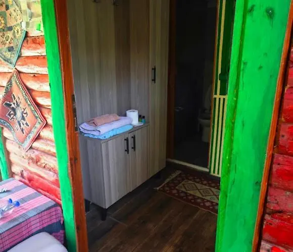 Bed & Breakfast Tuana Garden 3*