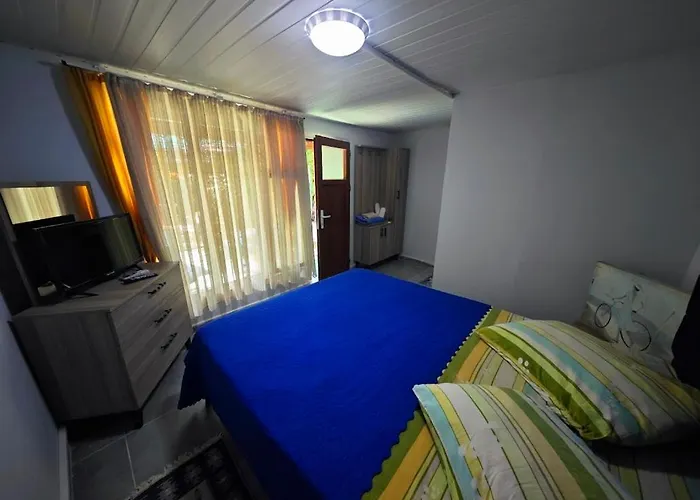Tuana Garden 3* Side