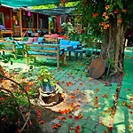Tuana Garden 3*