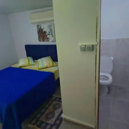 Bed & Breakfast Tuana Garden