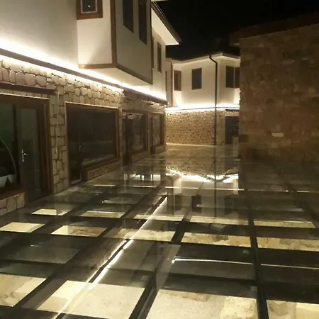 Tuana Garden 3* Side